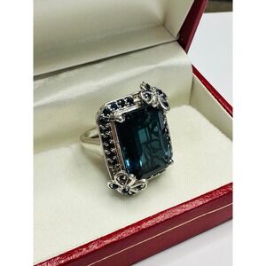 Fashion blue sterling ring